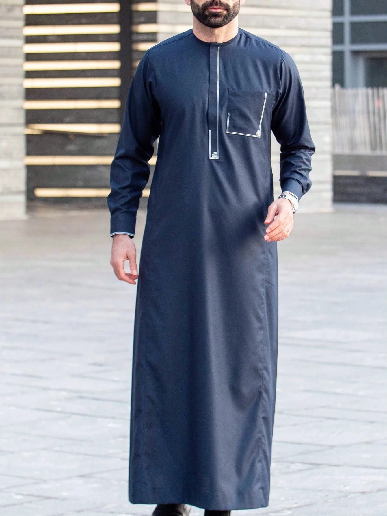 New men's loose hooded robe Luxury embroidered long sleeve Muslim garment robe Juba Sobi Traditional men's robe