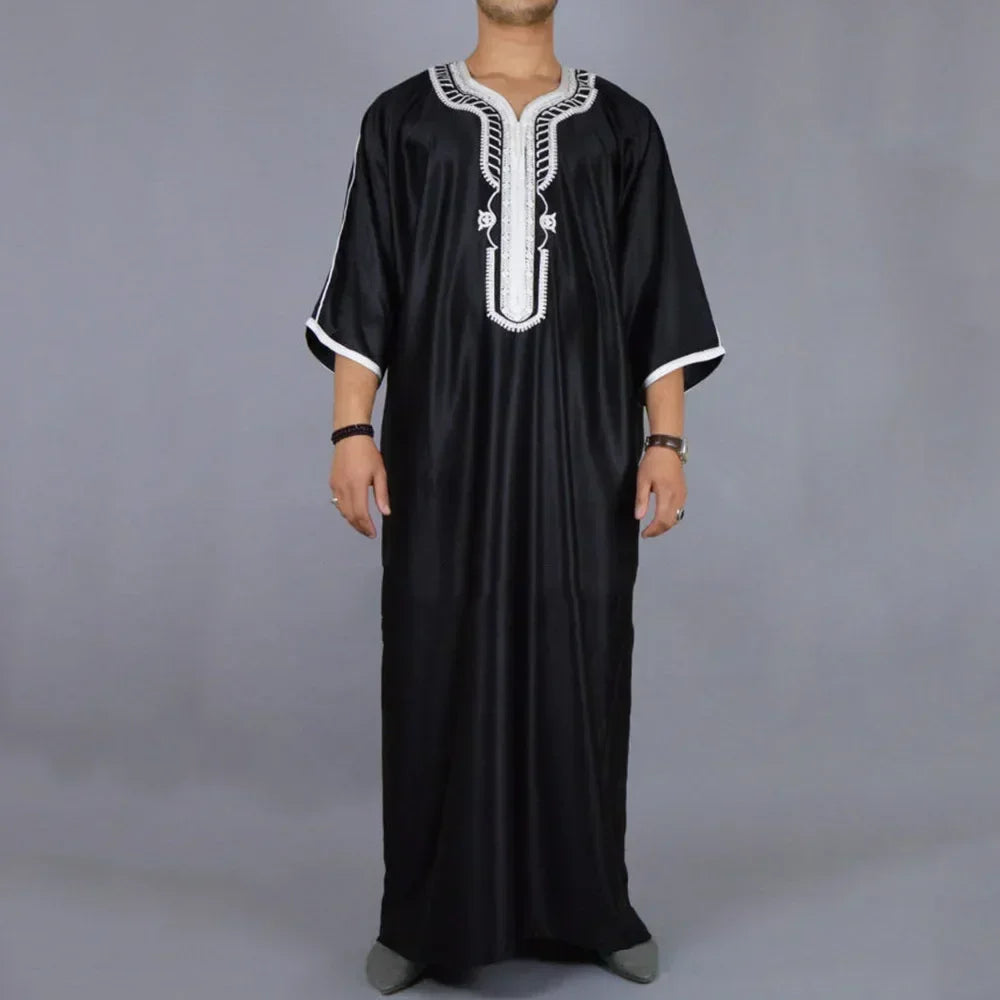 New 2024 Traditional Muslim Clothing Eid Middle East Jubba Thobe Men Thobe Arab Muslim Robes with Long Sleeves Gifts for Husband